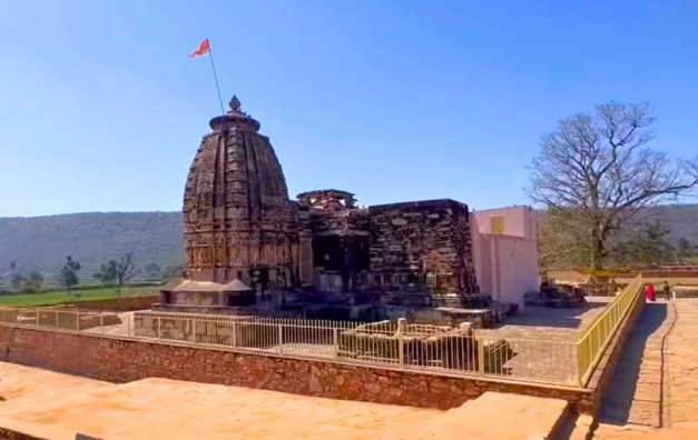 Nilkantheshwar Temple